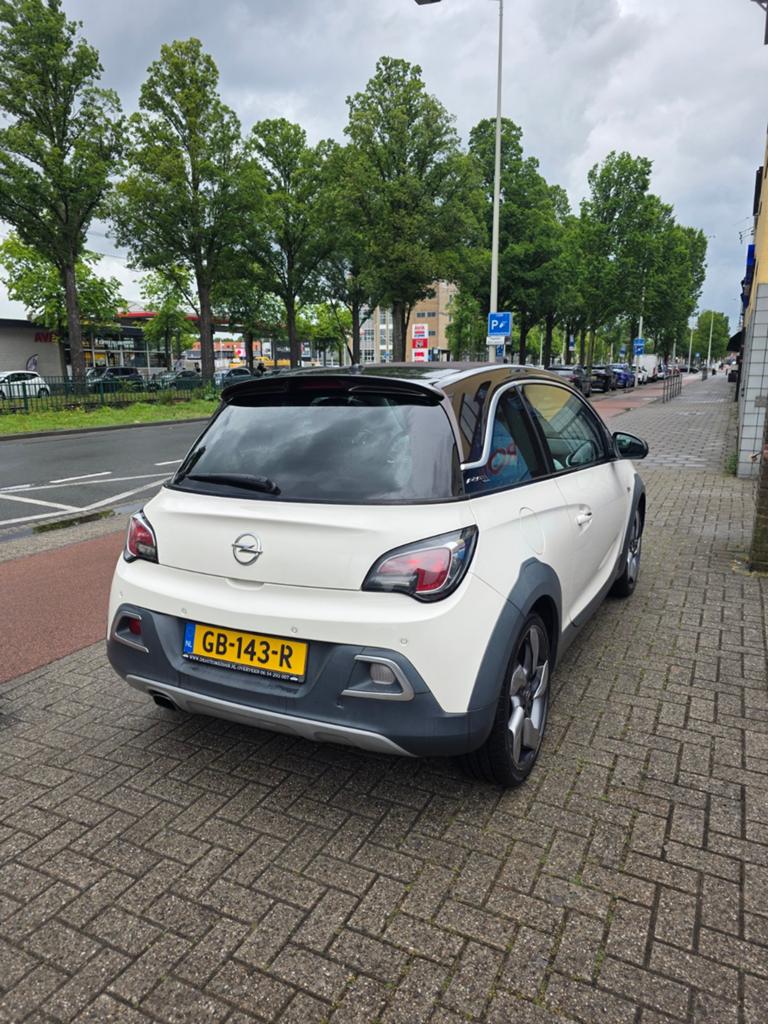 Opel ADAM Rocks Wit 1.0 Turbo apple CarPlay/AndroidAuto, Auto's, Opel, Voorwielaandrijving, ADAM, 40 €/maand, 1041 kg