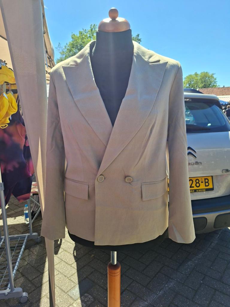 Khaki beige blazer jasje maat 36 38 40  nieuw, Ophalen of Verzenden, Nieuw, Maat 36 (S), Beige