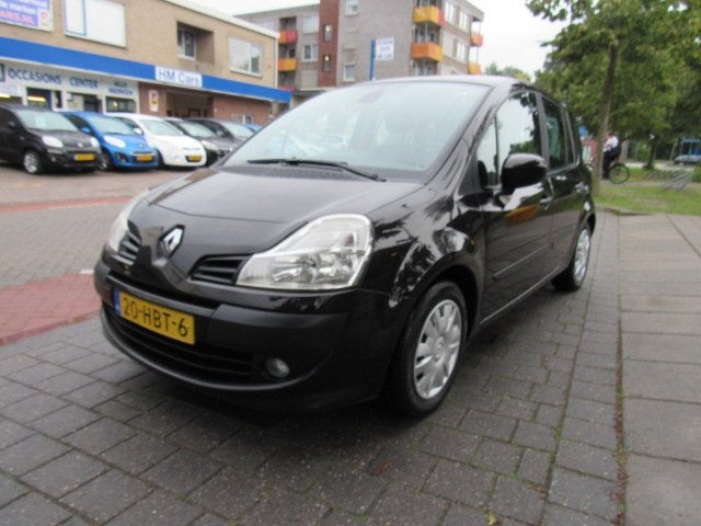 RENAULT Grand Modus 1.2 TCE 100PK Expression, Auto's, Voorwielaandrijving, Dealer onderhouden, 101 pk, Gebruikt