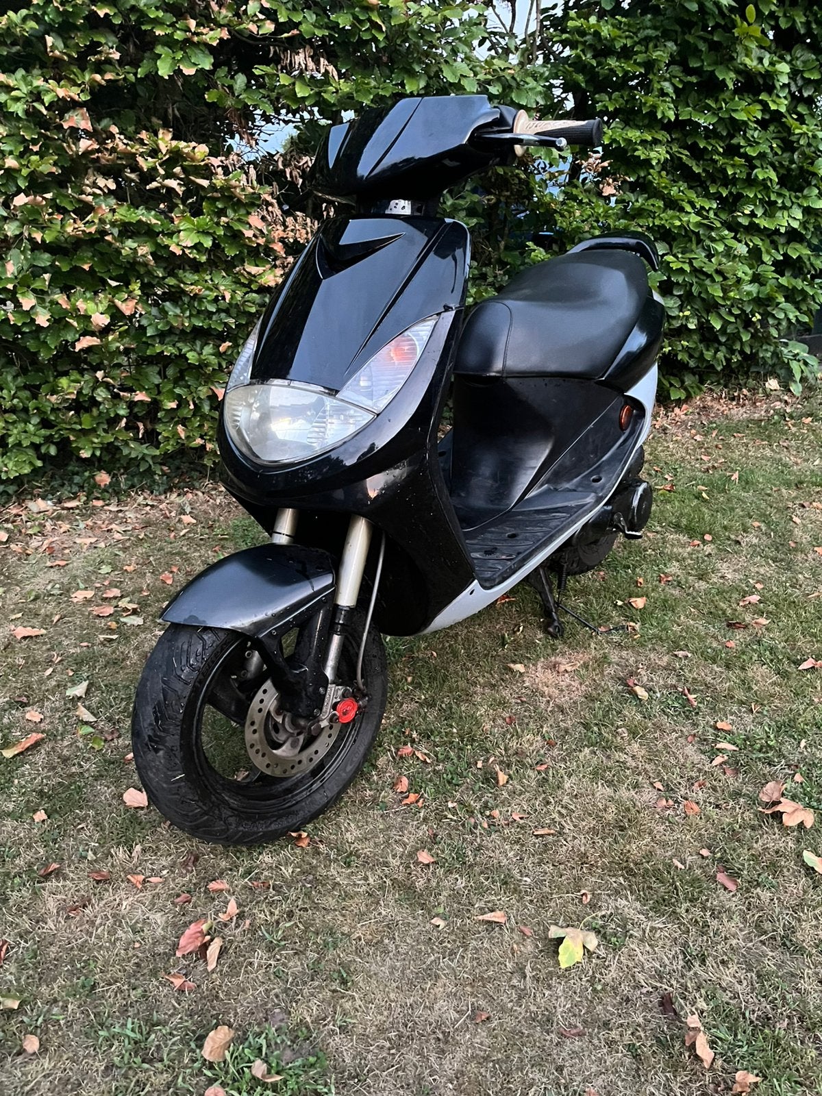 Peugot vivacity 70cc LOOPT NIET!, Fietsen en Brommers, Scooters | Peugeot, Ophalen, Tweetakt, 70 cc, Zo goed als nieuw