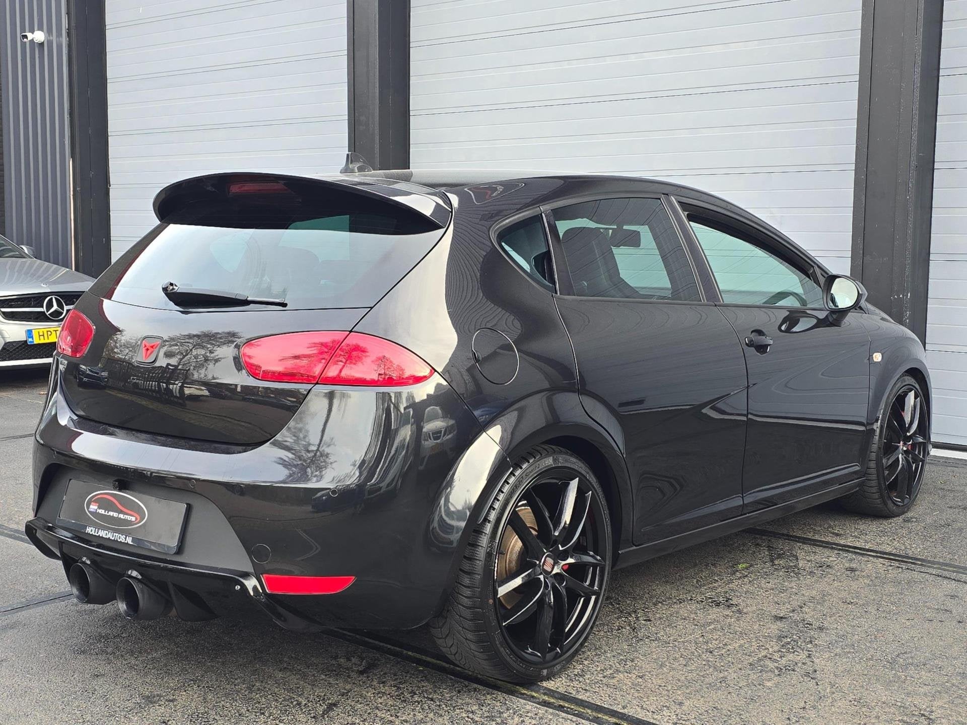SEAT Leon 2.0 TFSI Cupra R310 World Cup Ediotio 1 of 200, Voorwielaandrijving, Gebruikt, Zwart, 1984 cc