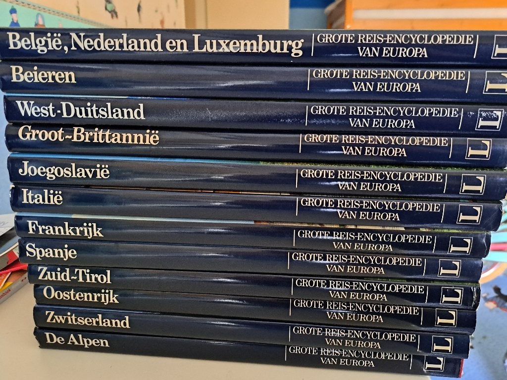 Grote reis-encyclopedie van Europa, Overige merken, Europa, Ophalen of Verzenden, Zo goed als nieuw