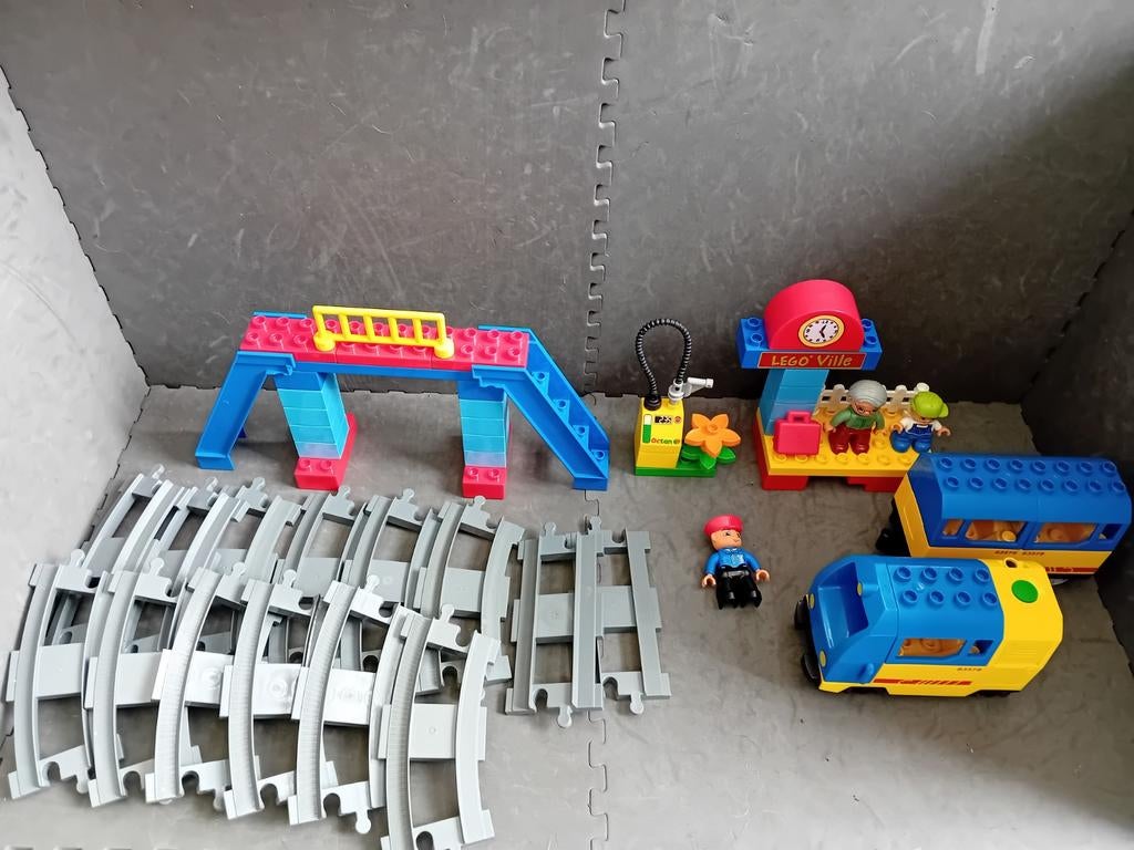 Lego Duplo 5608 werkende locomotief, Inclusief minifiguren, Gebruikt, ., Ophalen of Verzenden