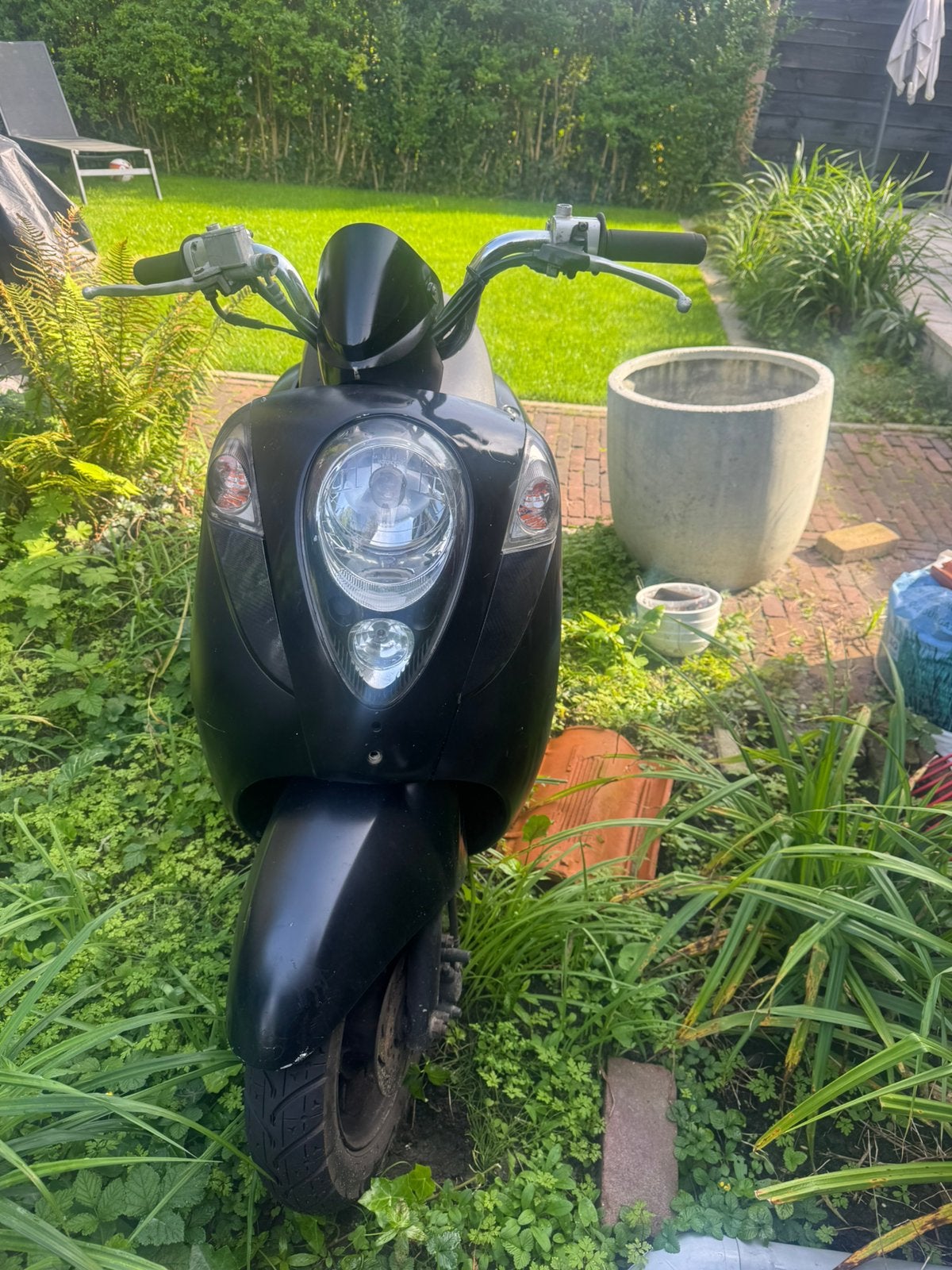 Sym mio 50cc brom niet werkend, Fietsen en Brommers, Gebruikt, Maximaal 45 km/u, Benzine, 50 cc