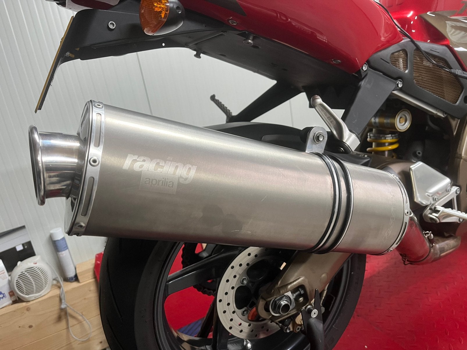 Aprilia RSV Mille / Tuono Titanium uitlaatdemper, Ophalen of Verzenden
