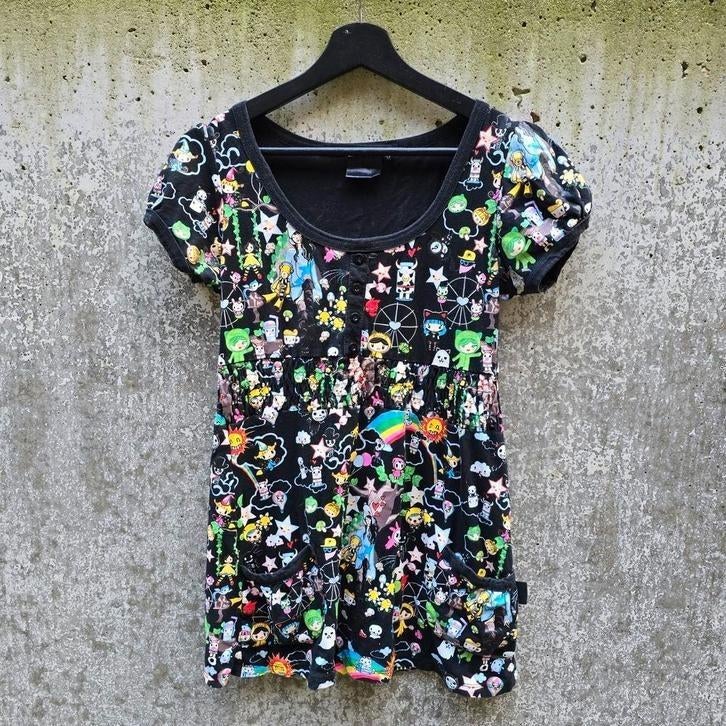 Kawaii anime characters zwarte tuniek Celebrity Babe Maat M, Maat 38/40 (M), Zwart, Ophalen of Verzenden, Gedragen