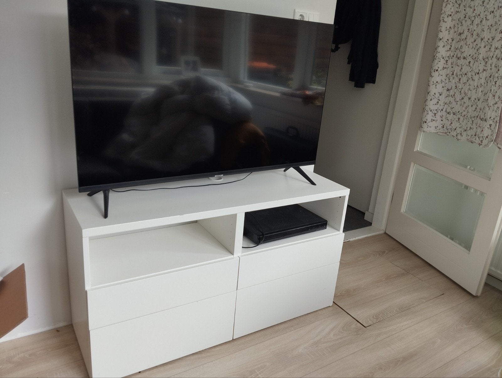 TV kastje, Ophalen, Gebruikt, 100 tot 150 cm, Minder dan 100 cm