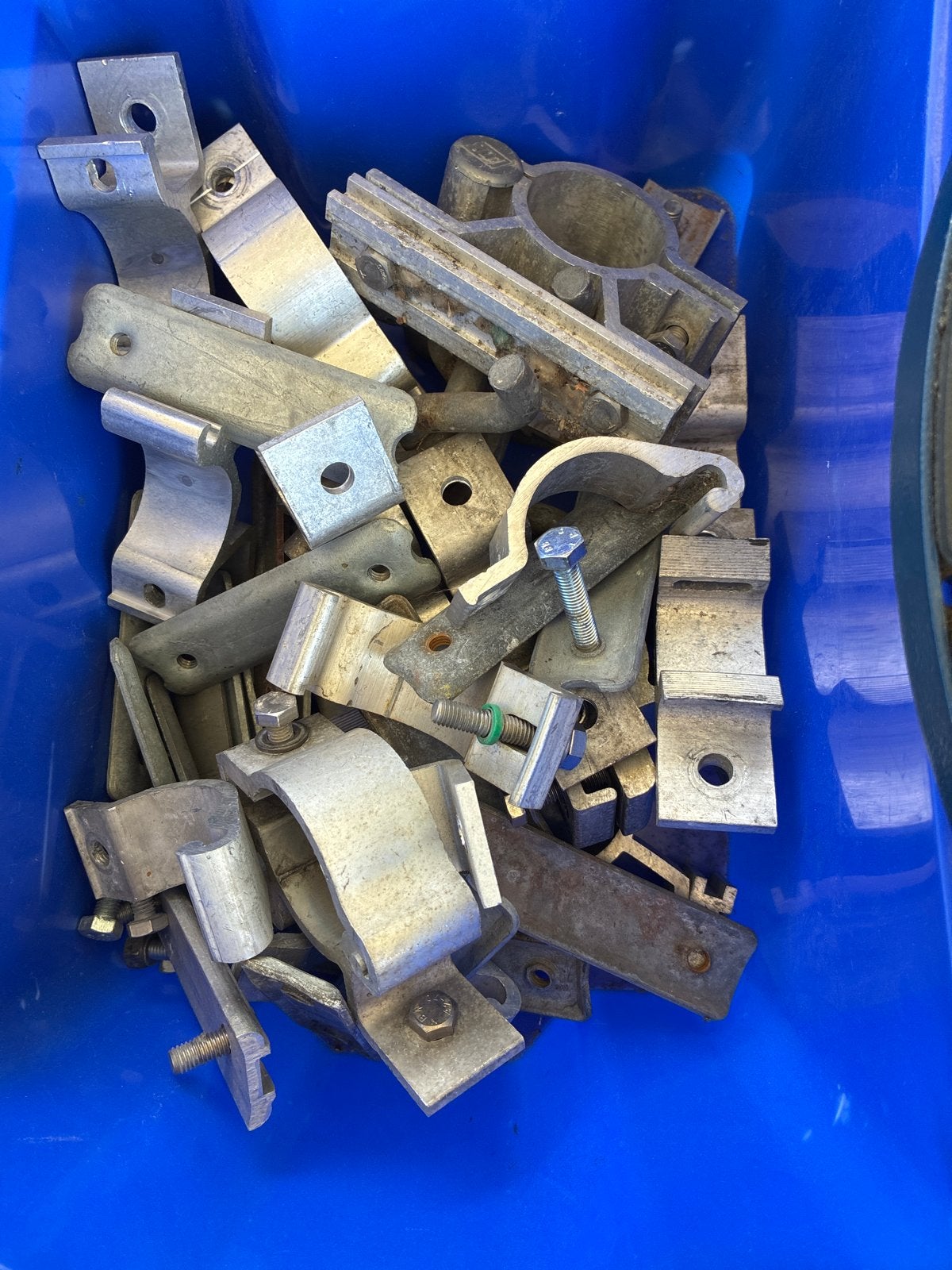 Diverse bevestigingsmaterialen en klemmen, Ophalen of Verzenden, Zo goed als nieuw, 50 tot 100 mm, Overige typen