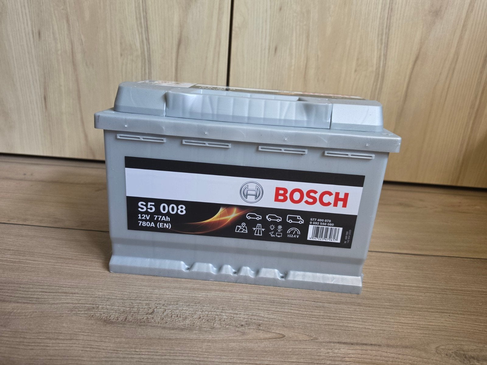 Accu 12 Volt Bosch - Nieuw, Auto-onderdelen, Accu's en Toebehoren, Nieuw
