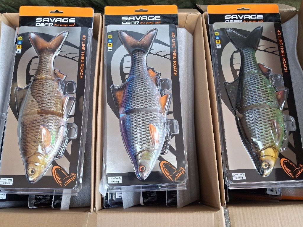 Line Thru Roach 32cm (Sinking/445g) diverse kleuren!