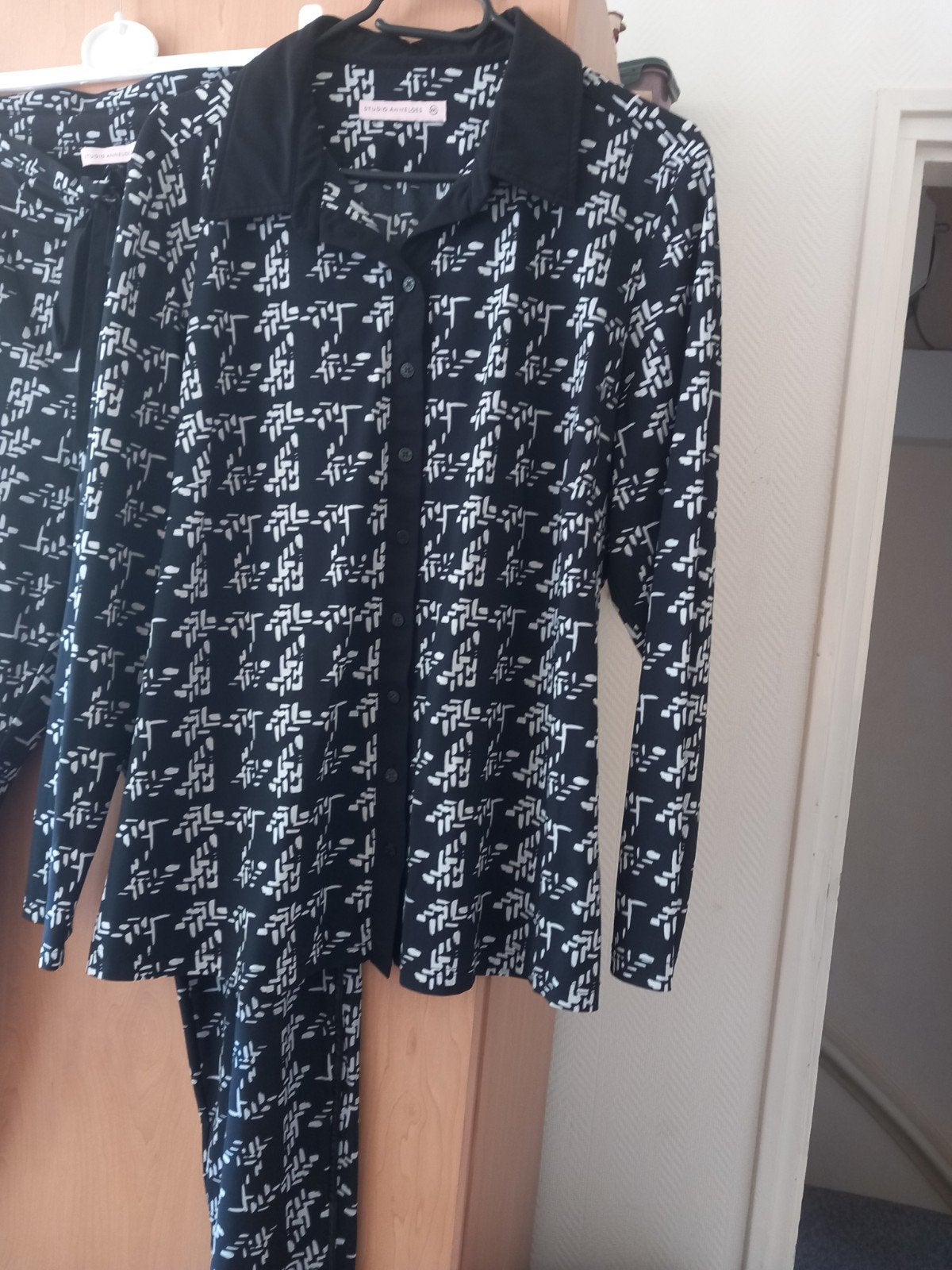Prachtig pak van studio anneloes maat xxl, Kleding | Dames, Huispakken, Zwart, Maat 46/48 (XL) of groter, Ophalen of Verzenden