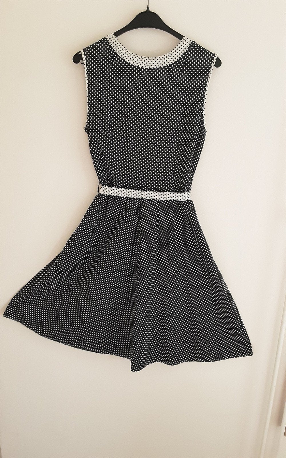 Vintage katoenen jurk, zwart/witte stip maat 38 € 12,50, Kleding | Dames, Ophalen of Verzenden, Zo goed als nieuw, Maat 38/40 (M)