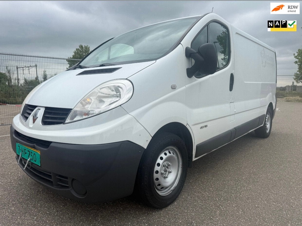 Renault Trafic 2.0 dCi T29 L2H1 Eco Black Edition, Auto's, Voorwielaandrijving, 4 cilinders, Renault, Bedrijf