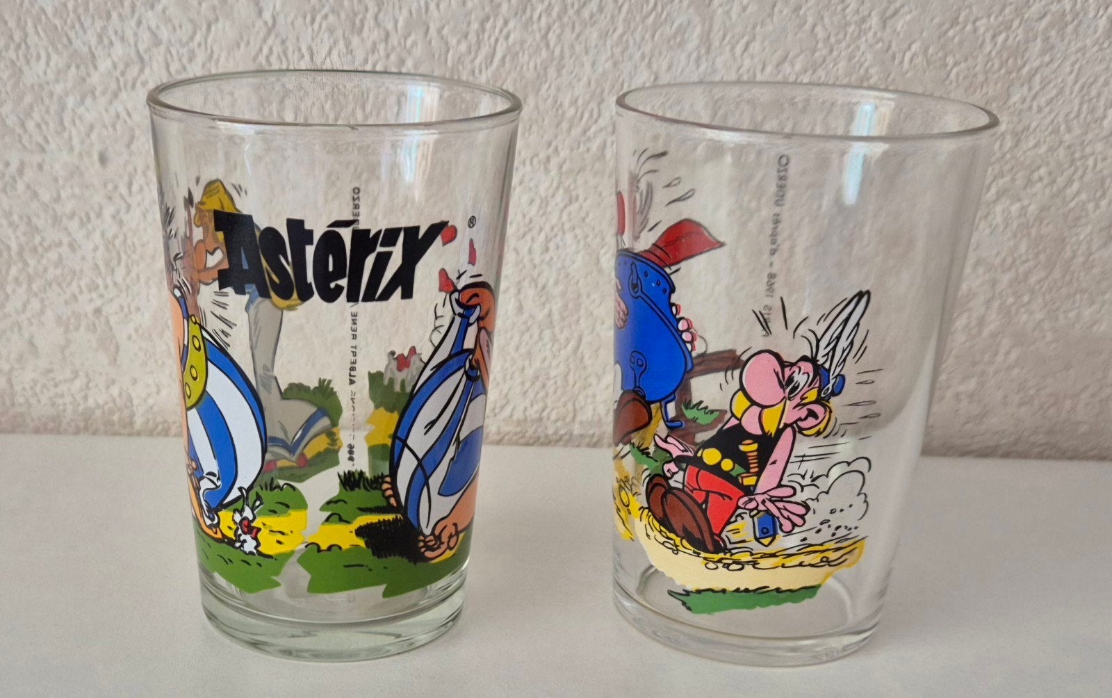 2 Asterix glazen, Verzamelen, Ophalen of Verzenden, Asterix en Obelix, Zo goed als nieuw