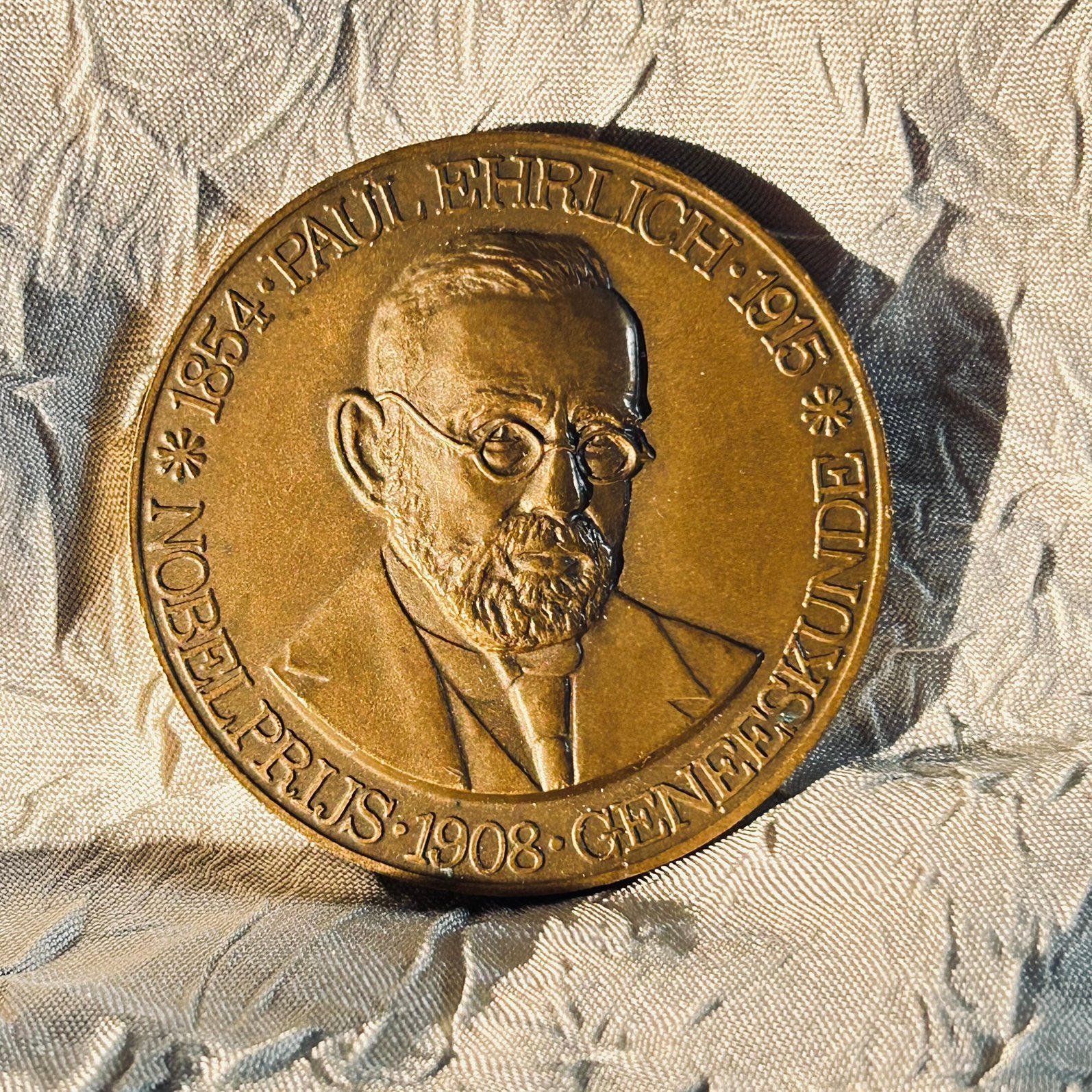 Bronzen hetdenkingspenning Paul Ehrlich 1984, Ophalen of Verzenden, Brons, Nederland