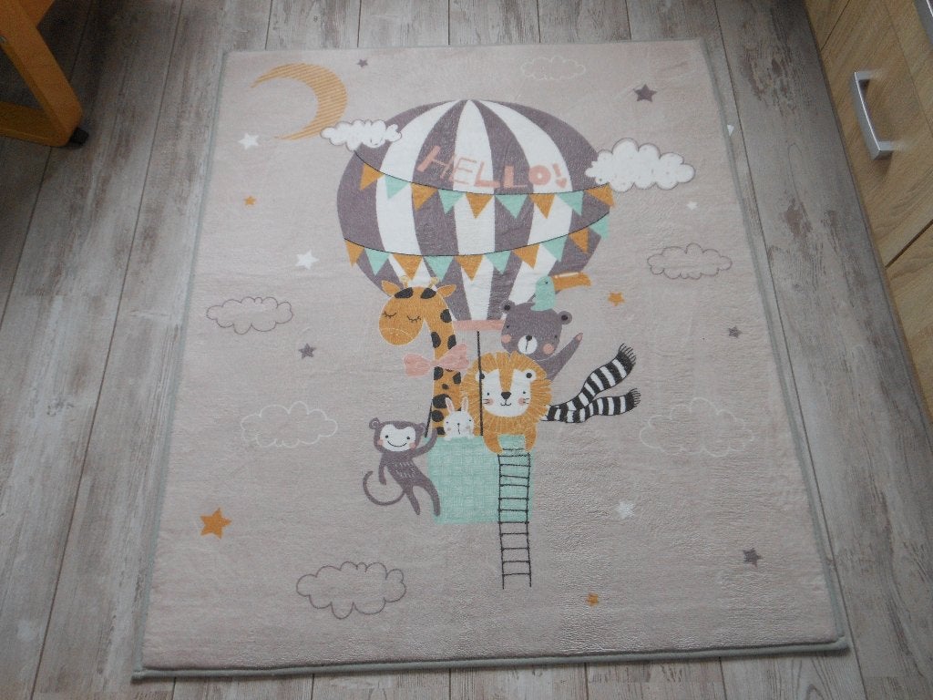 Erg leuk kleed voor de kinderkamer. 120x100 cm, Ophalen of Verzenden, Zo goed als nieuw, Rechthoekig, 50 tot 100 cm