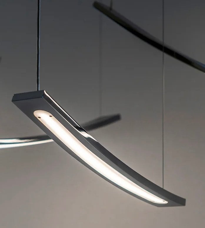 Led design hanglamp van Ilfari zwart twv € 575,00 st!