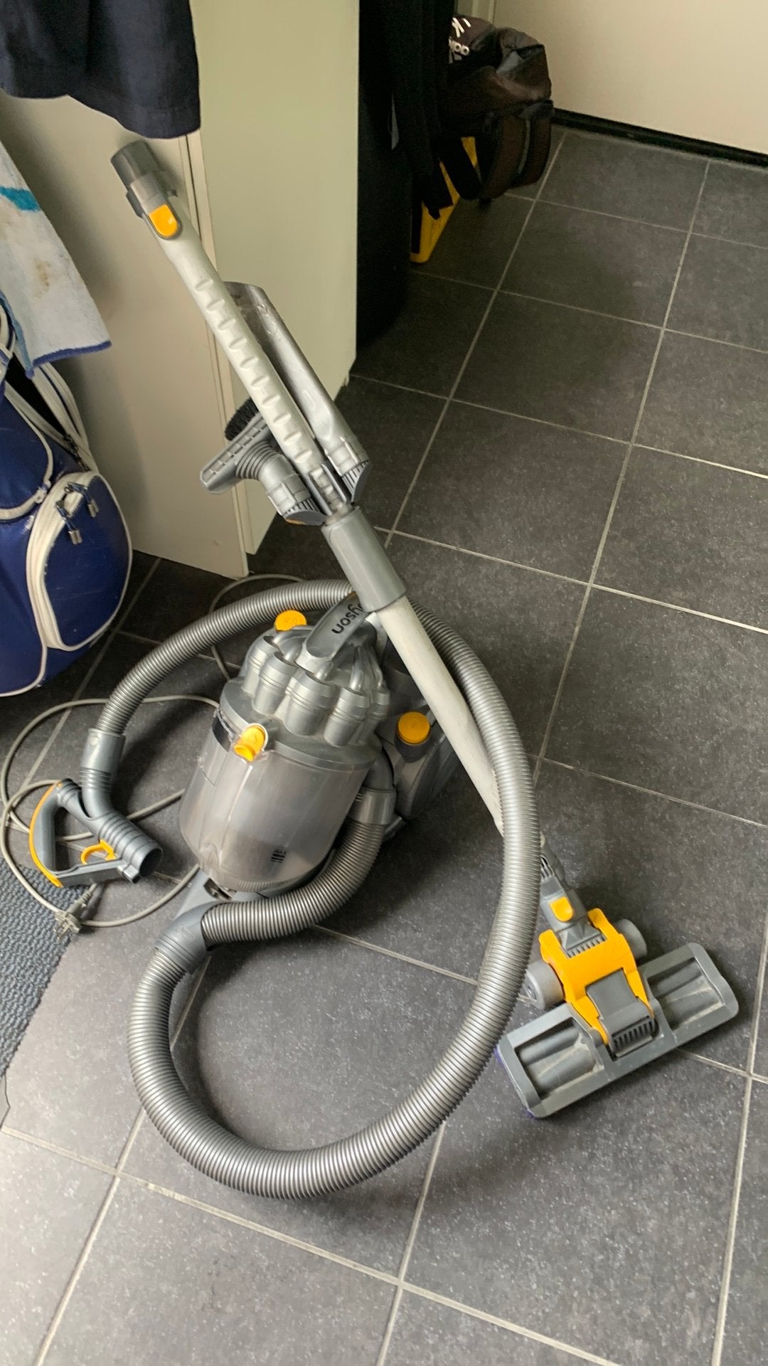 Onderdelen Dyson stofzuiger, Witgoed en Apparatuur, Stofzuigers, Ophalen, Zo goed als nieuw