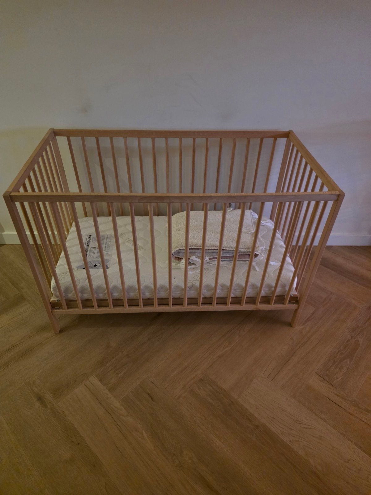 Houten ledikant  - Zo goed als nieuw, Ophalen, Zo goed als nieuw, Ledikant