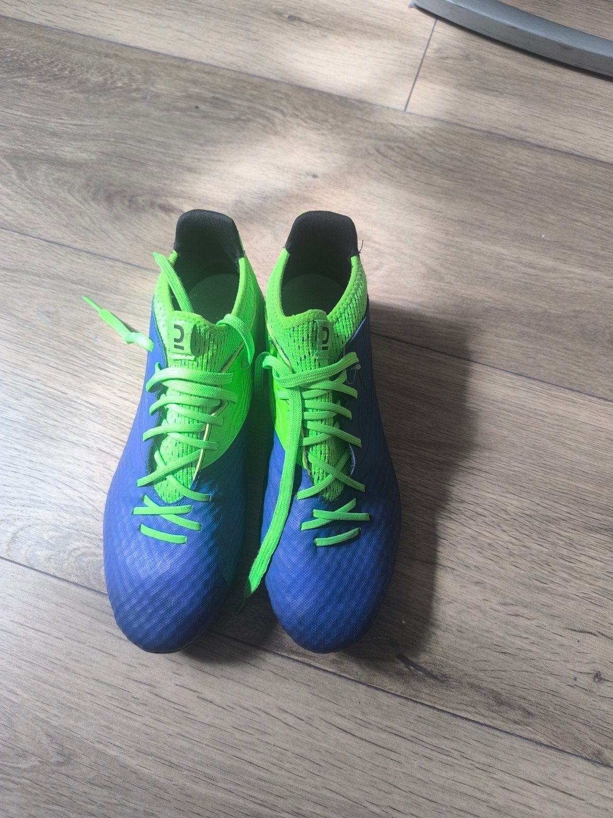 Kipsta Viralto III Football Boots, Sport en Fitness, Maat XS of kleiner, Ophalen, Zo goed als nieuw, Schoenen