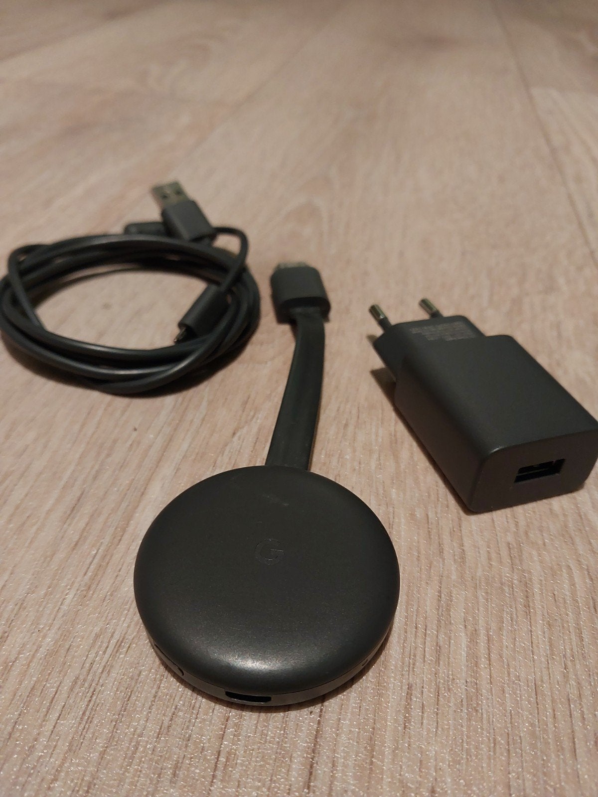 Chromecast van Google generatie V3, Ophalen of Verzenden, Zo goed als nieuw