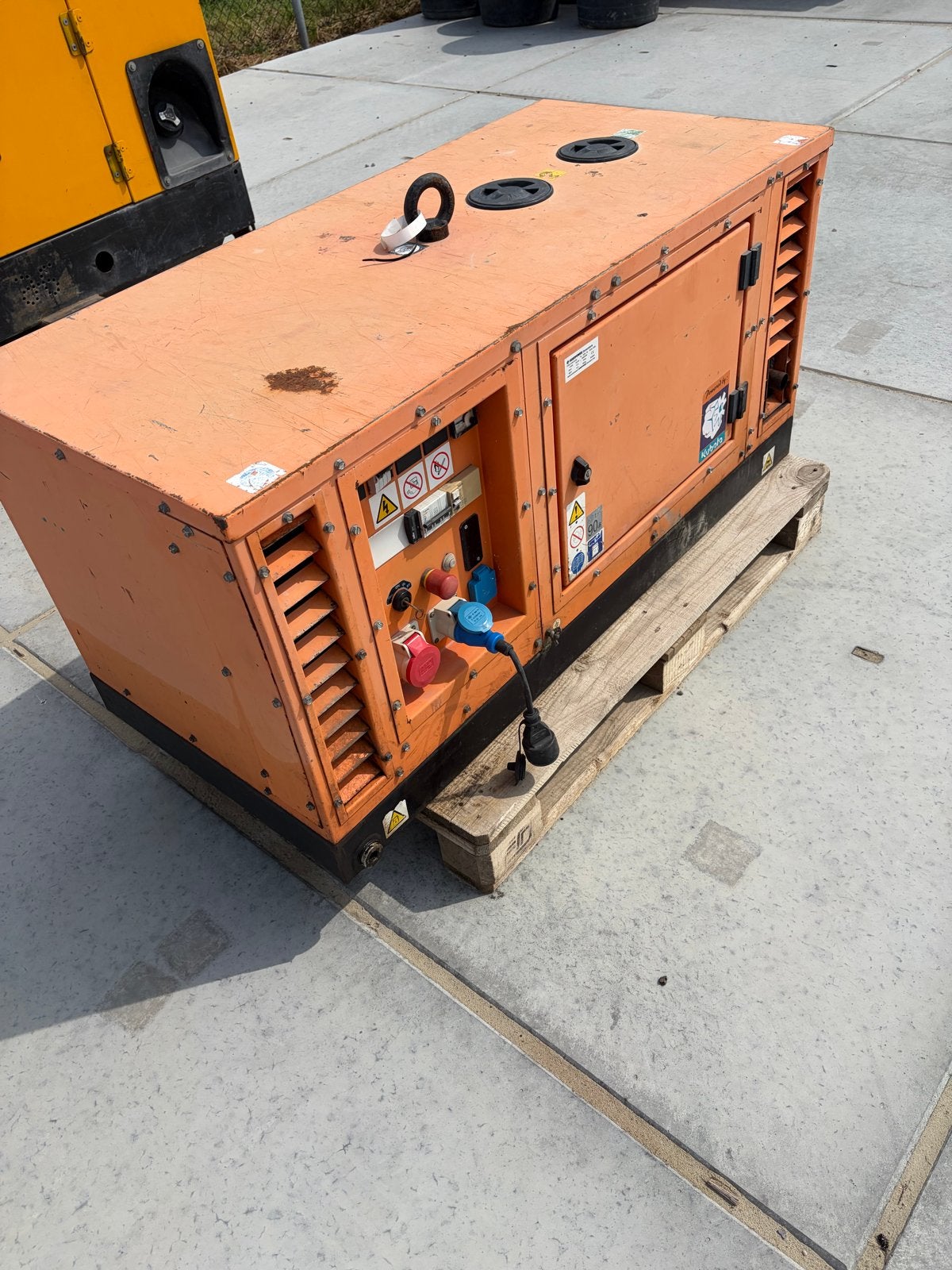 Europower EPS113TDE Aggregaat - 11 kVA Diesel, Ophalen, Gebruikt, Elektrisch startend, Dieselolie