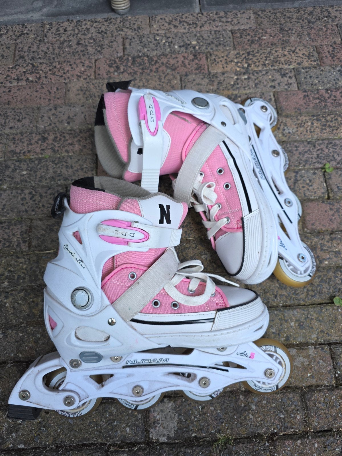 Nijdam rolschaatsen verstelbaar maat 37-40 roze/wit, Ophalen, Gebruikt, Overige typen, Nijdam