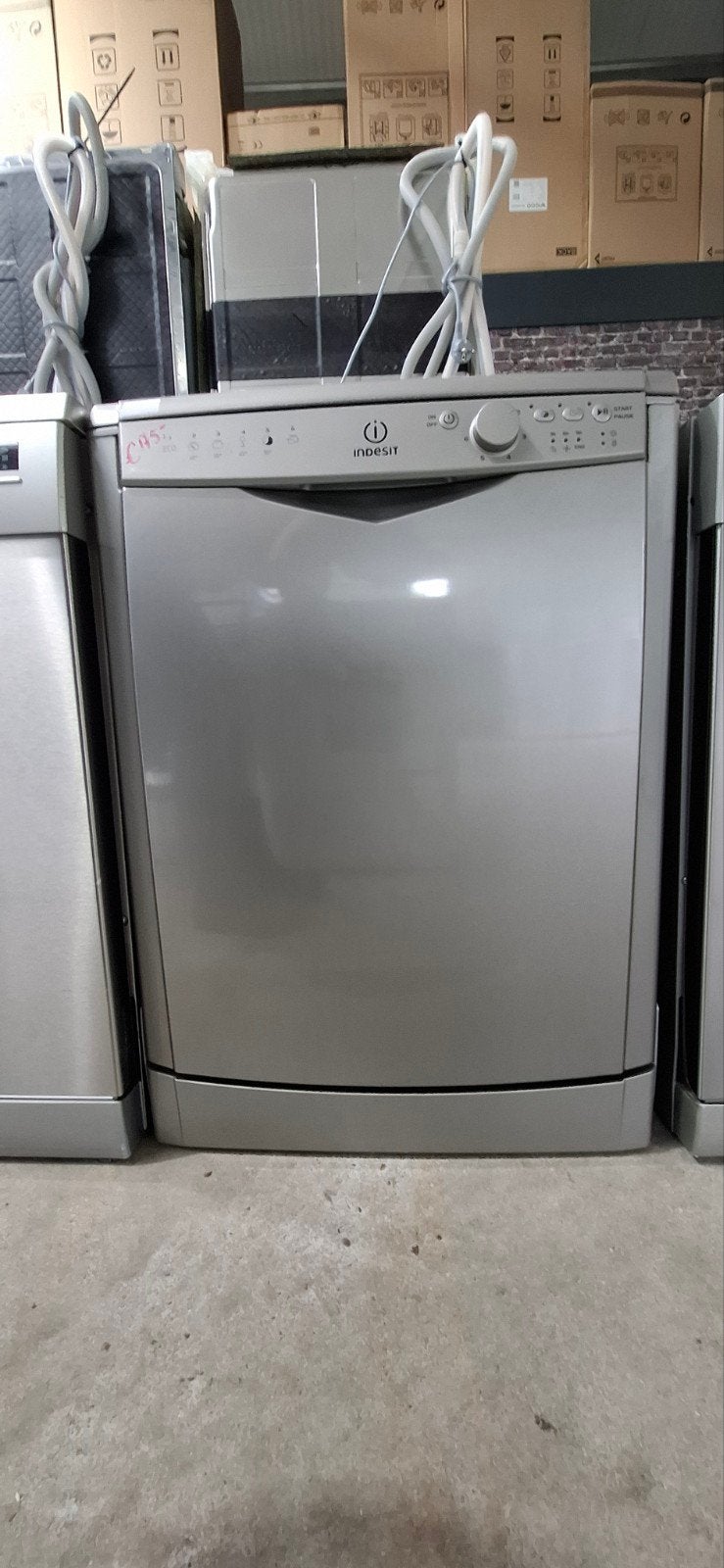 Indesit vrijstaande vaatwasser, 6 maand garantie 4155, Ophalen, Minder dan 10 liter, Refurbished, Energieklasse A of zuiniger