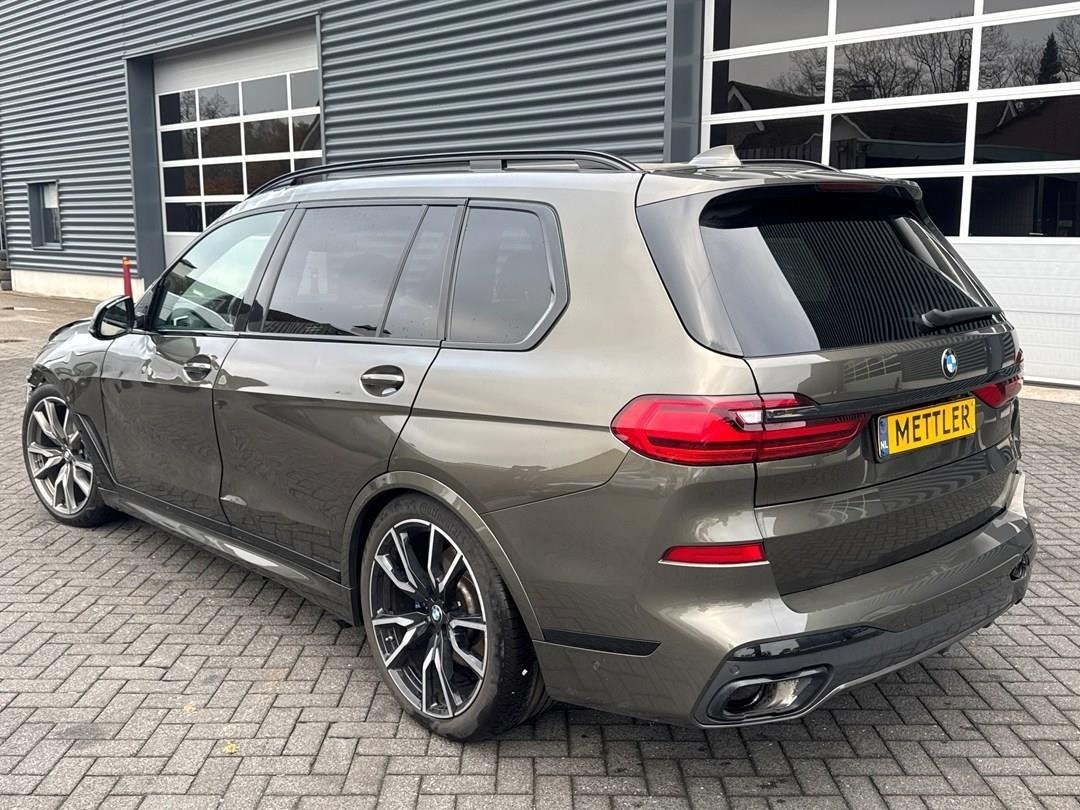 BMW X7 XDrive40d High Executive, M-sportpakket, luchtvering,, Auto's, Dealer onderhouden, Euro 6, 2993 cc, 7 stoelen
