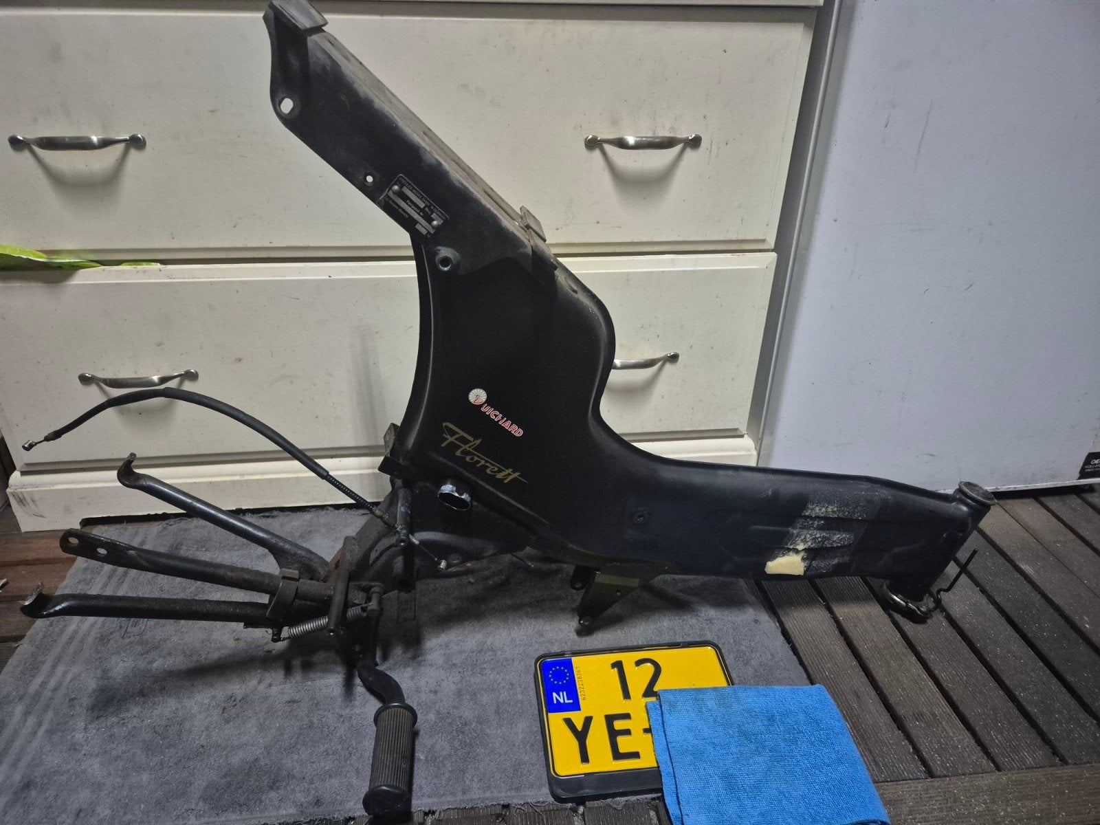 Prachtig kreidler RS/ TM met Motorkenteken, Rhenen, Frame, Van belzen scooters, Boslandweg 148