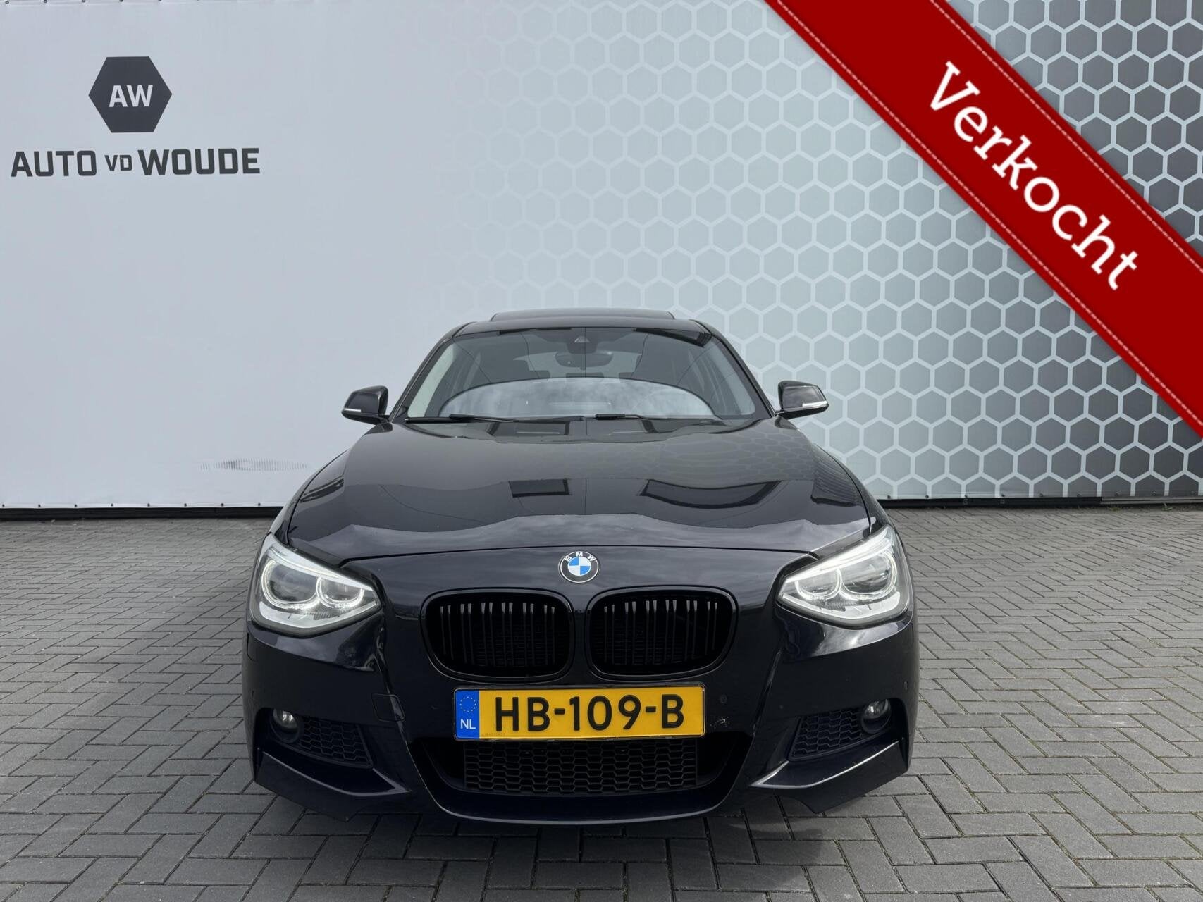 BMW 1-serie 120d High Executive Automaat Schuifdak Keyless, Auto's, Euro 5, Achterwielaandrijving, Zwart, Zwart