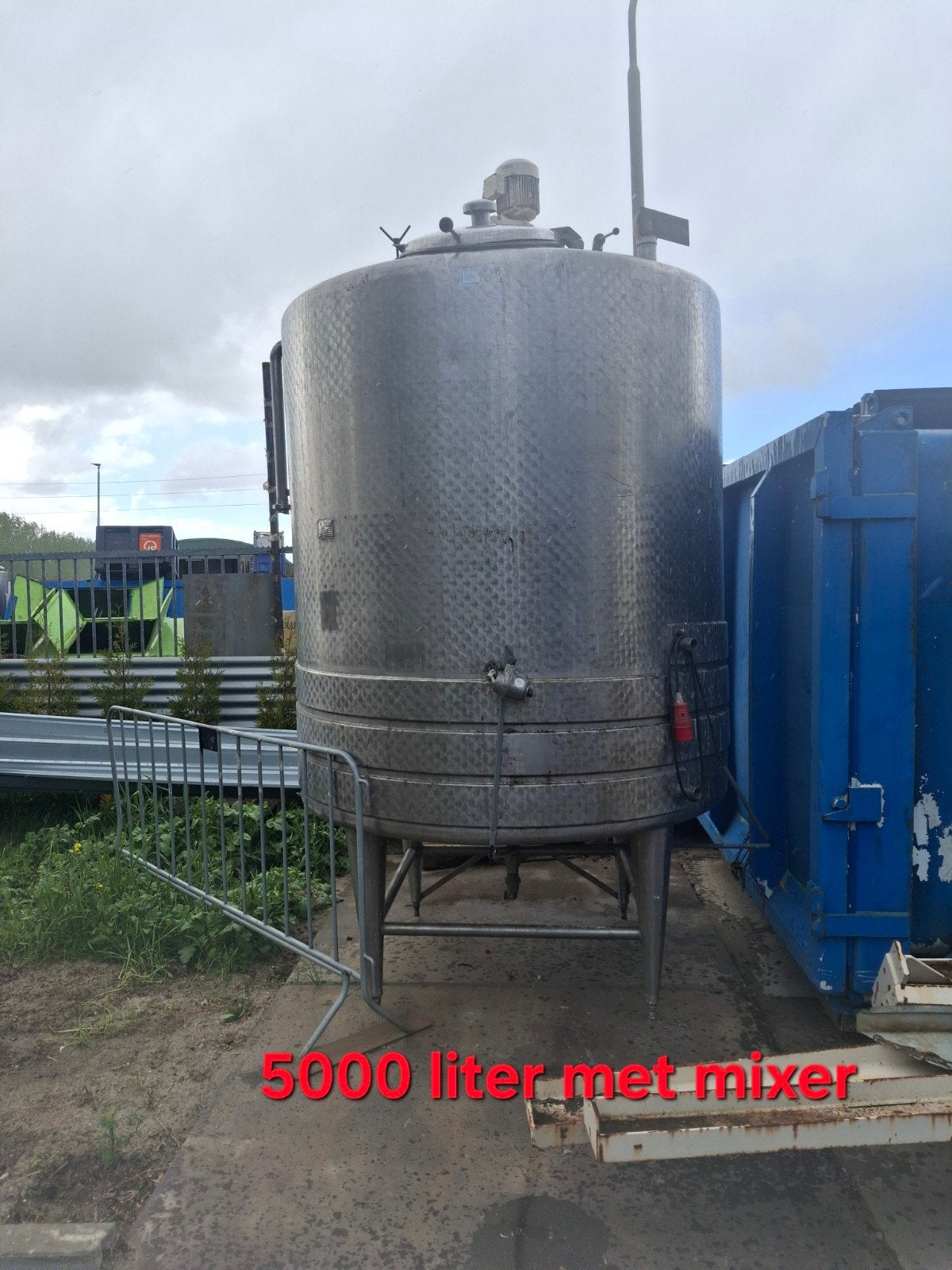 Diverse RVS tanks en vaten (2000L, 5000L met mixer), Ophalen of Verzenden