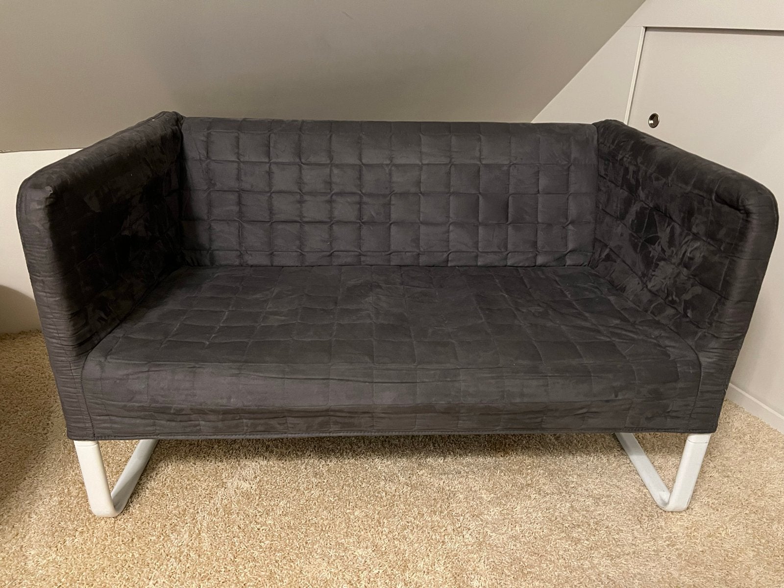 Ikea knopparp donkergrijs bankje met metalen onderstel, Huis en Inrichting, Ophalen, Gebruikt, 150 tot 200 cm, Tweepersoons