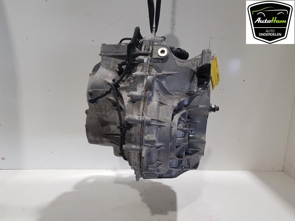 Versnellingsbak Automaat ABS CLA (118.3) 2022, Gebruikt, Mercedes-Benz AG, Mercedes-Benz, Mercedesstraße 120, Stuttgart 70372, , Duitsland
