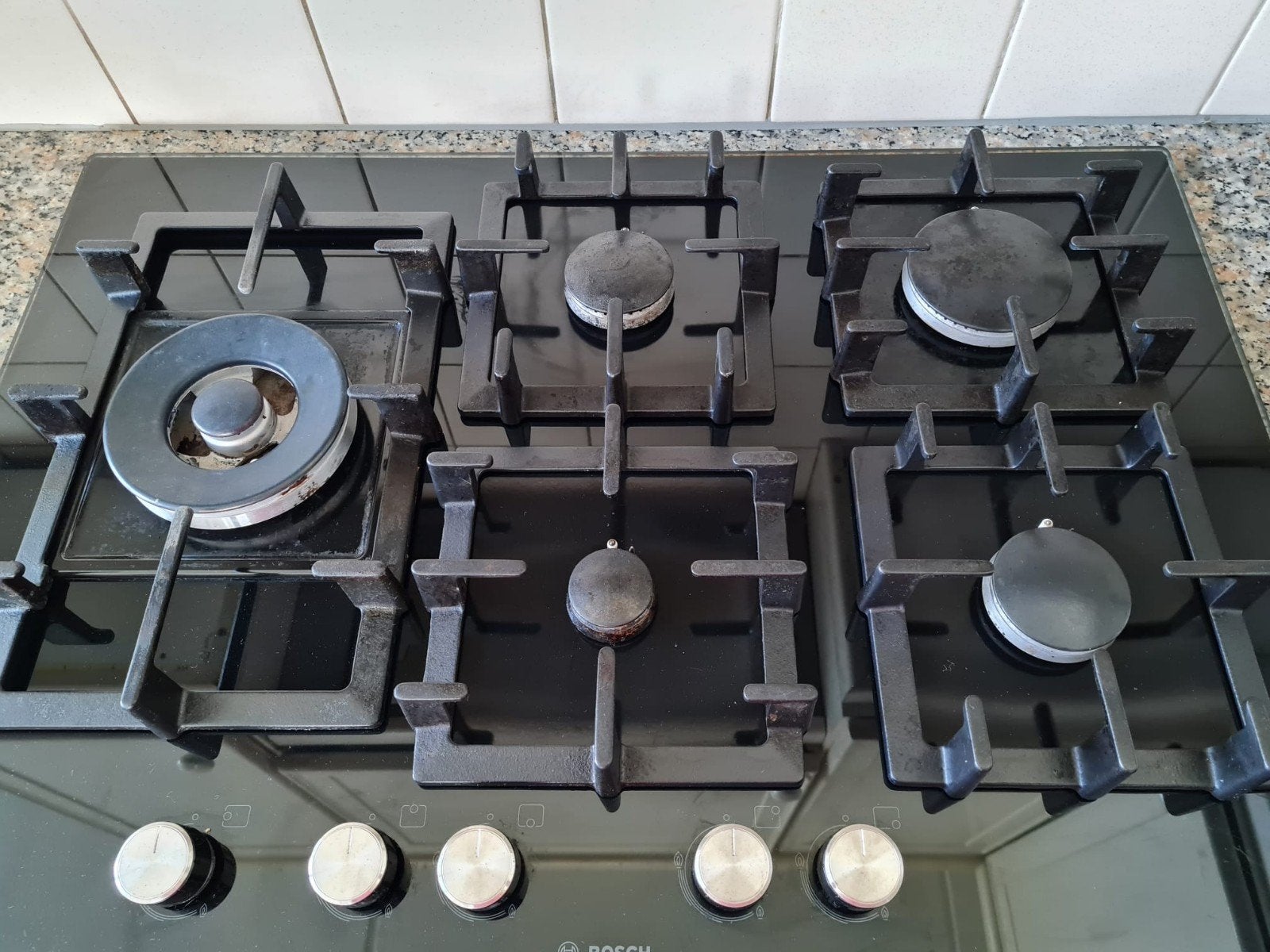 Bosch 5-pits gasfornuis - zo goed als nieuw, Witgoed en Apparatuur, Kookplaten, Ophalen, Zo goed als nieuw, Inbouw, Gas