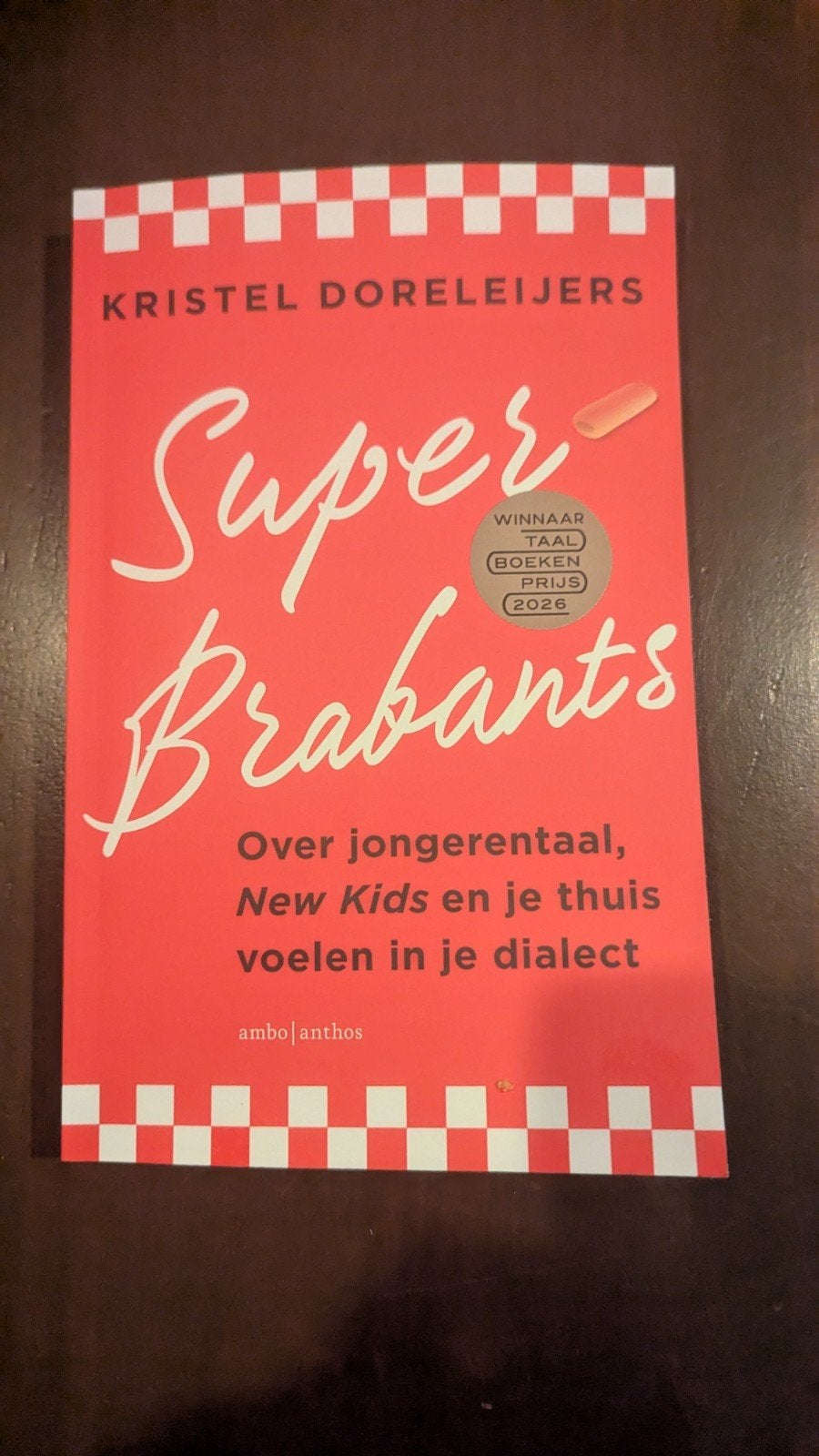 Super Brabants - Kristel Doreleijers (Taalboekenprijs 2026), Boeken, Ophalen of Verzenden, Nieuw, Kristel Doreleijers