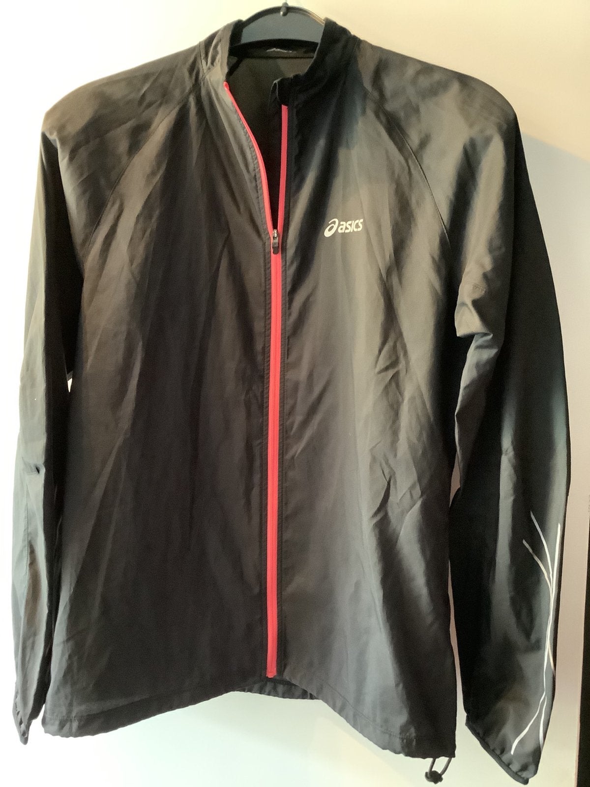 Asics hardloopjack - als nieuw, Zwart, Ophalen of Verzenden, Zo goed als nieuw, Hardlopen of Fietsen
