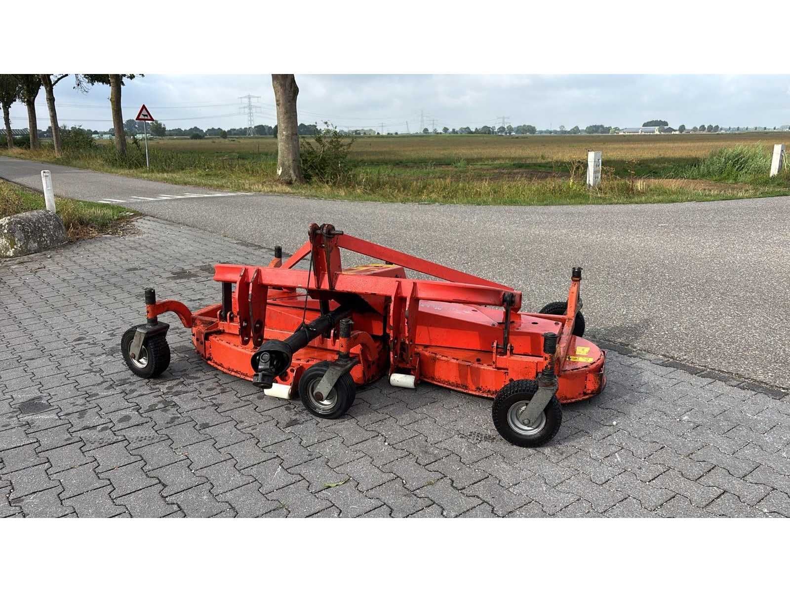 2012 Weidebloter, Overige, Oogstmachine