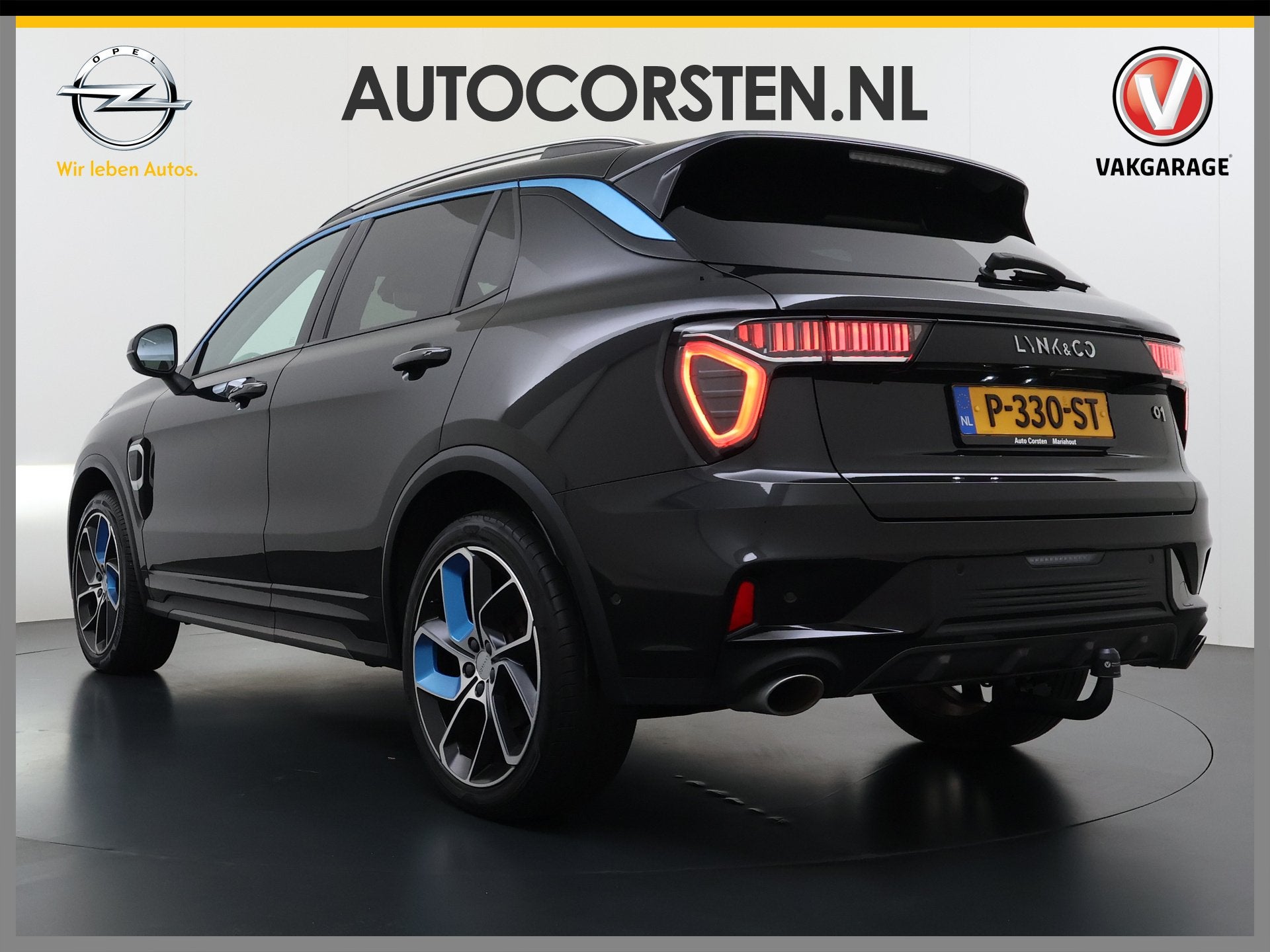 Lynk & Co 01 PHEV 261pk AUT-7 PanoDak 20"lm Trekhaak 360°Ca, Stof, Bedrijf, 1854 kg, 3 cilinders