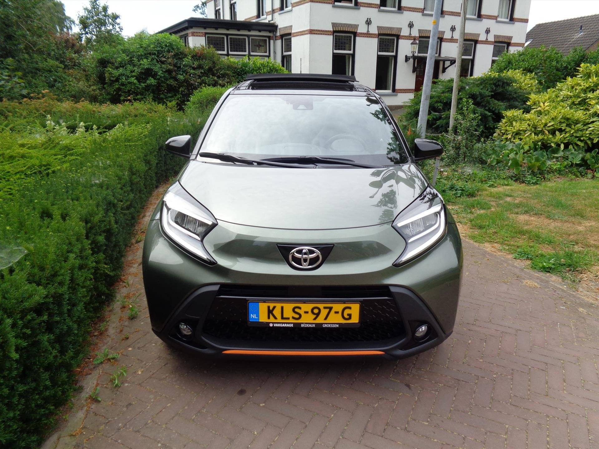 TOYOTA Aygo X 1.0 VVT-i MT 72pk Limited Cabrio , bij Toyota, Auto's, Toyota, 12 maanden, LED verlichting, Gebruikt, 4 stoelen