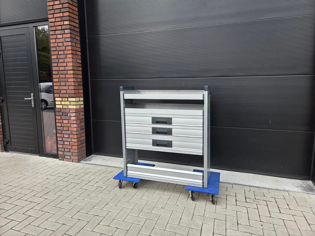 Bott bedrijfswageninrichting bedrijfswagen inrichting, Auto diversen, Ophalen