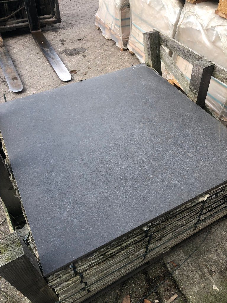 keramische terrastegels 100x100x2 konkrete nero partijtegels, Keramiek, Nieuw, Ophalen of Verzenden, 10 m² of meer