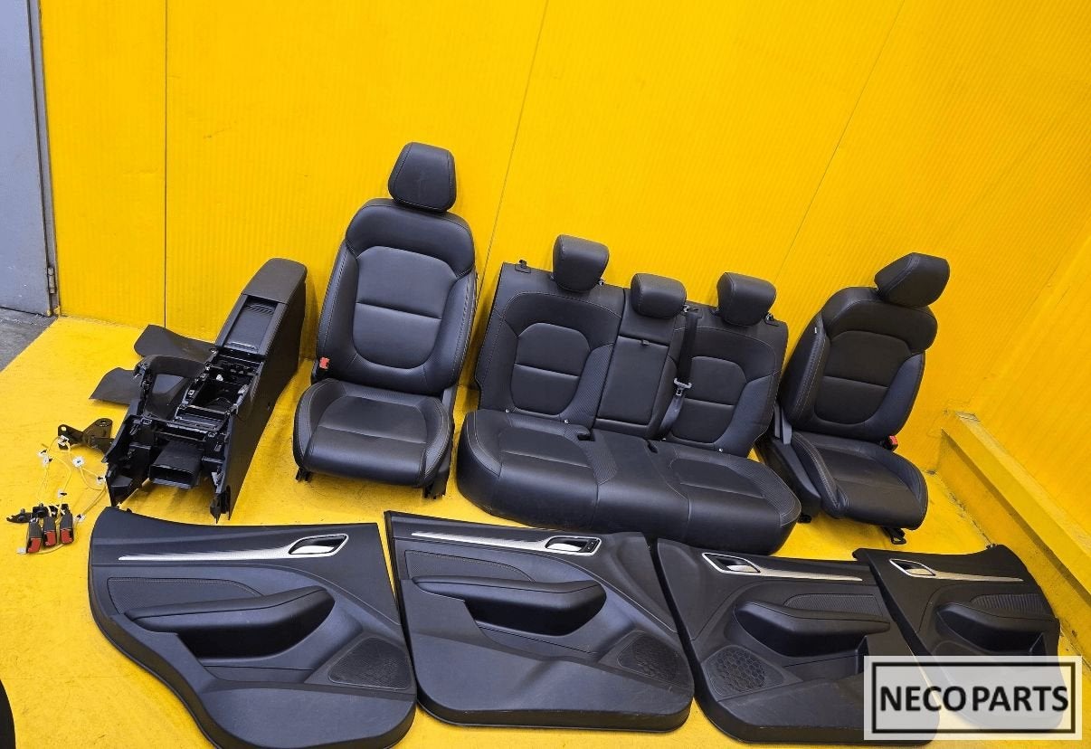 MG ZS FACELIFT CROSSBACK INTERIEUR SET STOELEN VERWARMD, Auto-onderdelen, Interieur en Bekleding, Gebruikt, -, -, Ophalen of Verzenden