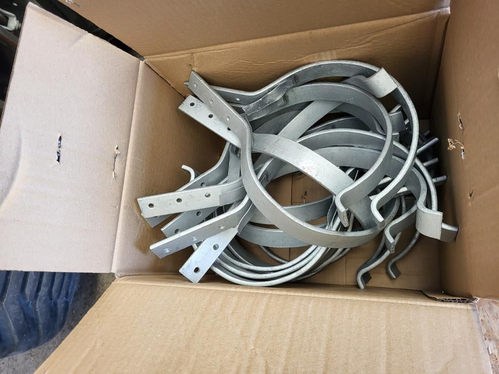Feyts voor zinken dakgoot mast 44 goot beugels, Nieuw, Ophalen of Verzenden, Zink, 80 mm of meer
