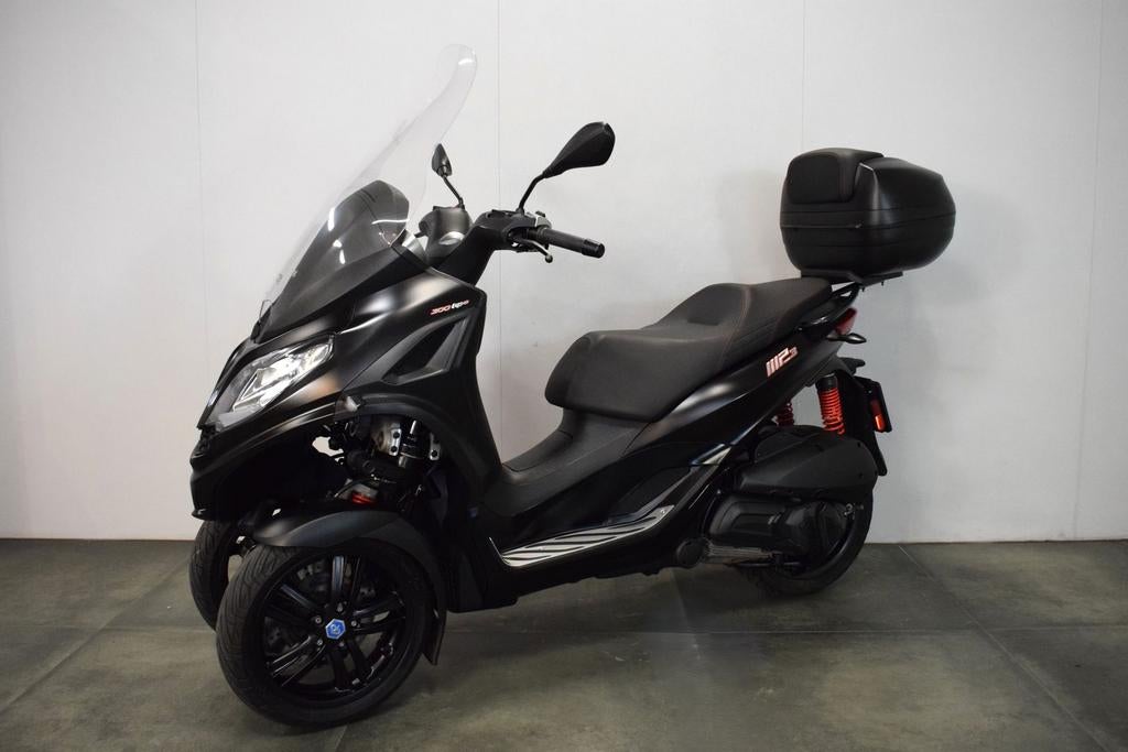 PIAGGIO MP3 300 HPE SPORT (bj 2021), Motoren, Scooter, Onbekend, Onbekend, 278 cc