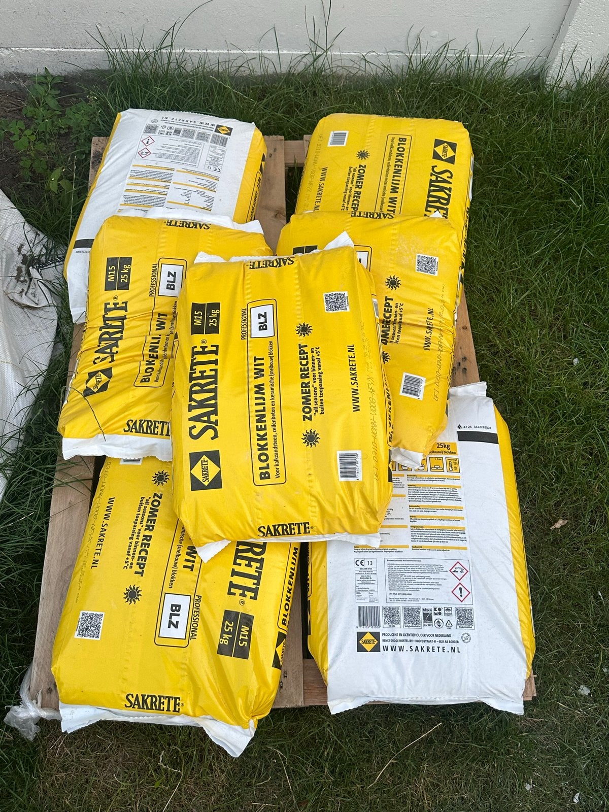 Sakrete Blokkenlijm Wit - 7x 25kg zakken, Ophalen, Nieuw
