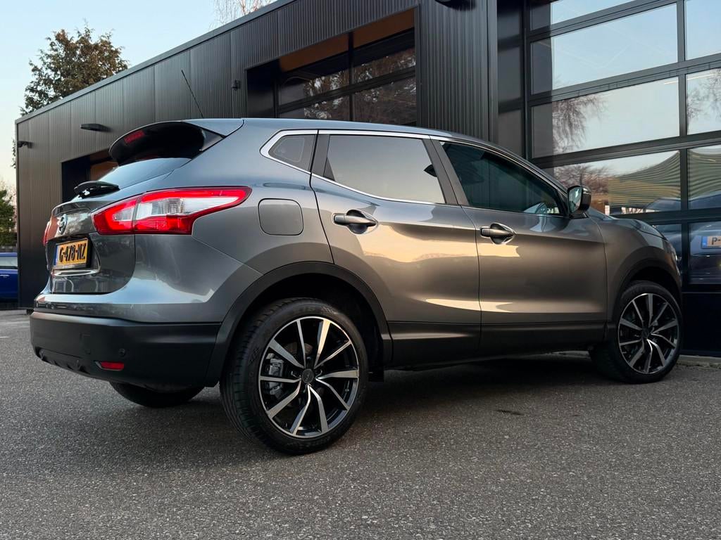 Nissan Qashqai 1.2 Acenta Led Navi Camera Stoelverw., Auto's, Nissan, Voorwielaandrijving, Gebruikt, Euro 6, 4 cilinders