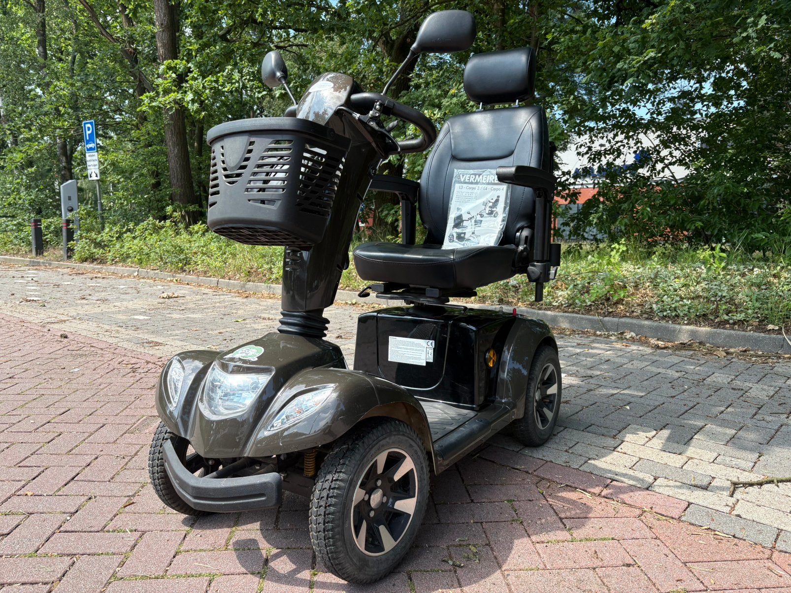 SALE!! Scootmobiel Vermeiren Carpo 4 Limited | Digitaal, Diversen, 10 km/u of minder, Vermeiren, Ophalen of Verzenden, Zo goed als nieuw