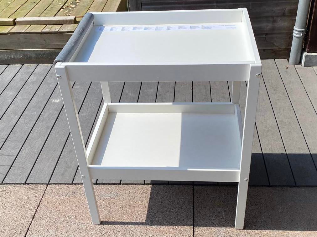 Verschoontafeltje van IKEA wit geverfd, Minder dan 75 cm, 50 tot 70 cm, Zo goed als nieuw, Ophalen