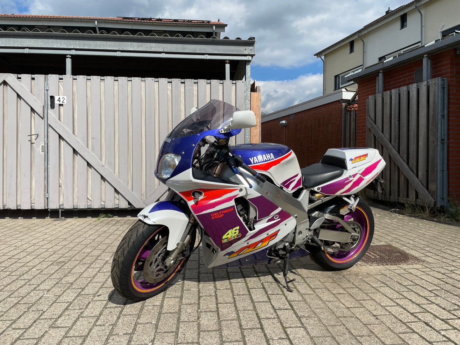 Yamaha YZF 750R, Motoren, 4 cilinders, Motorrijbewijs A, Gebruikt, Particulier